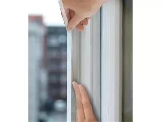 Ajtó- és ablaktömítő szalag, 9 mm x 6 m, TESA 