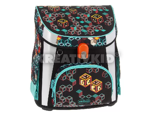 Ars Una Geek mágneszáras iskolatáska