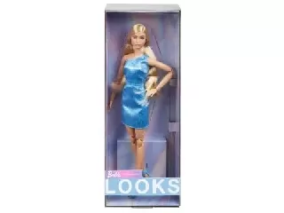Barbie Looks: Pasztell kollekció - Barbie baba csíkos ruhában