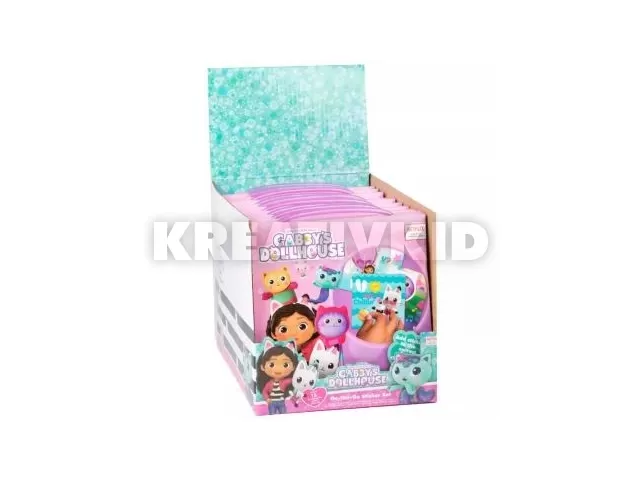 Gabi babaháza: Utazó matricázó készlet