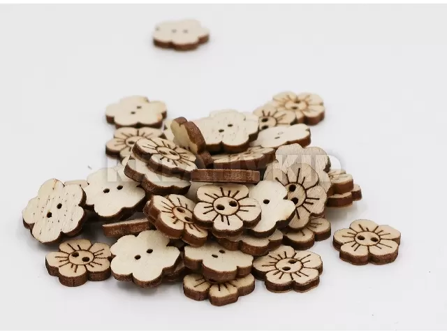 Gomb fa margaréta   1,5 Cm, 0,2 Cm vastag , 50 Db/Csomag