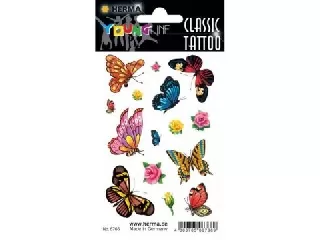 Herma: pillangók és virágok tetoválás