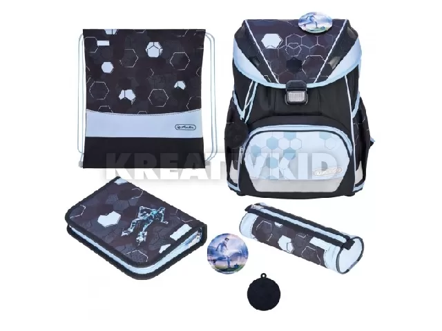 Iskolatáska UltraLight XL Plus Cyber Soccer - Felszereltsége: 2-klapnis, üres tolltartó, ovál tolltartó, sportzsák