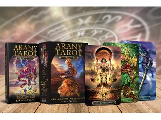 MARCHETTI, CIRO - MOORE, BARBARA: ARANY TAROT ROYALE (KÖNYV ÉS 78 KÁRTYA)