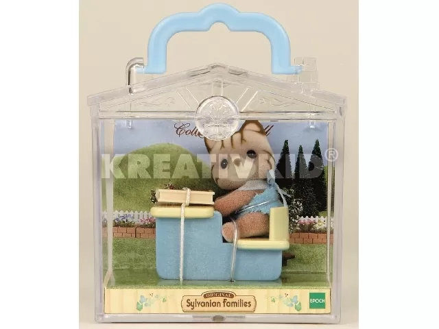 Sylvanian Bébi Hordozóval - Cica Iskolapadban