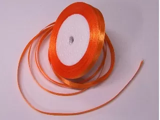 Szatén szalag 6 mm-es kb. 22 méter/tekercs - narancssárga