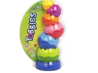 Színes gömbök bébijáték