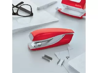 Tűzőgép, 24/6, 26/6, 30 lap, LEITZ 