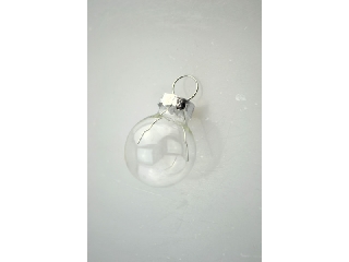 Üveggömb víztiszta 2,5 cm, ezüst színű akasztóval, 10 db/csom